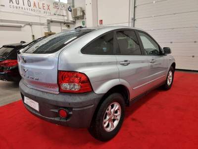 SsangYong Actyon  2.0 xdi Plus 4wd Argento usata Casarsa della Delizia