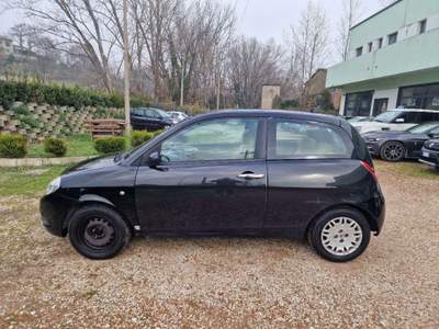 Lancia Ypsilon 16V Argento Nero usata Pesaro