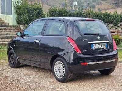 Lancia Ypsilon 16V Argento Nero usata Pesaro