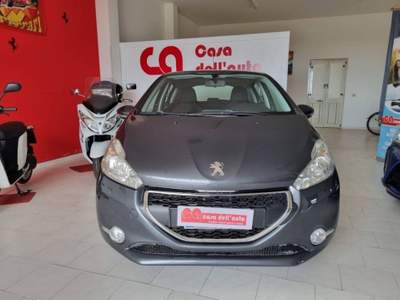Peugeot 208 1.2 vti 12v Access 5p Grigio usata Gagliano del Capo