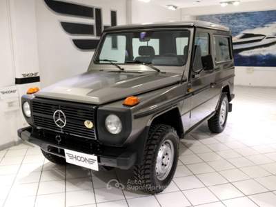 Mercedes-Benz Classe G GD 250 SW corto Targa Oro Gancio traino Grigio usata Viterbo