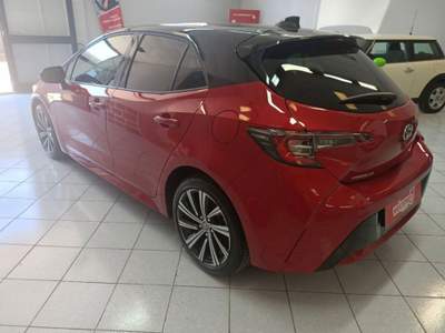 Toyota Corolla 1.8h Business cvt Rosso usata Sassari