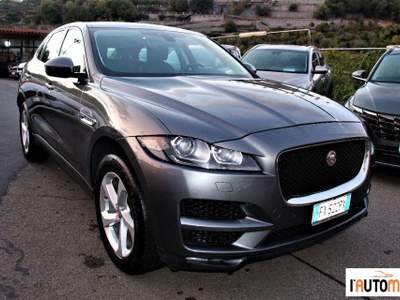 Jaguar F-Pace  2.0d i4 Prestige awd 180cv Aut. Grigio usata Aci Catena