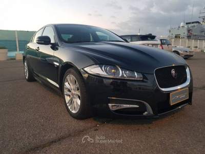 Jaguar XF XF 2.2d R-Sport Launch edition 200cv auto Nero usata Cagliari