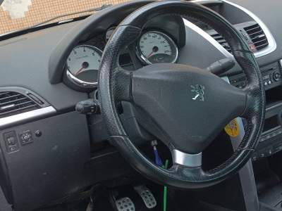 Peugeot 207 1.6 16v Tecno usata Gioia Sannitica