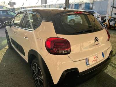 Citroen C3 1.2 puretech Feel s&s 83cv neopatentati my18 usata Pompei