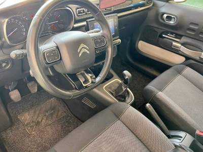Citroen C3 1.2 puretech Feel s&s 83cv neopatentati my18 usata Pompei