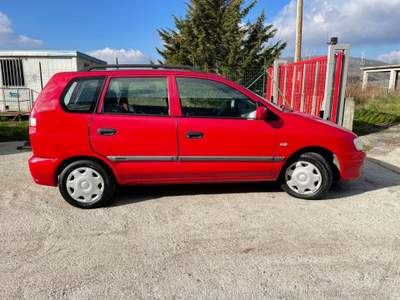 Mitsubishi Space Star  Rosso usata Pietragalla