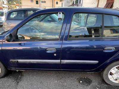 Renault Clio  usata Riccò del Golfo di Spezia