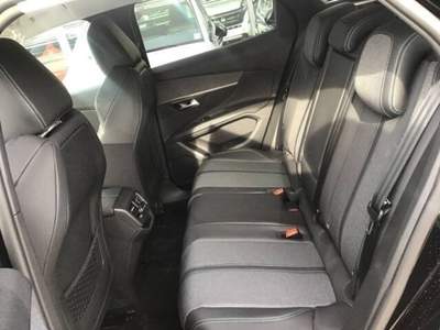 Peugeot 3008 1.5 bluehdi Allure Pack s&s 130cv Nero usata Taurianova