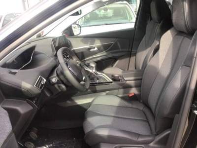 Peugeot 3008 1.5 bluehdi Allure Pack s&s 130cv Nero usata Taurianova