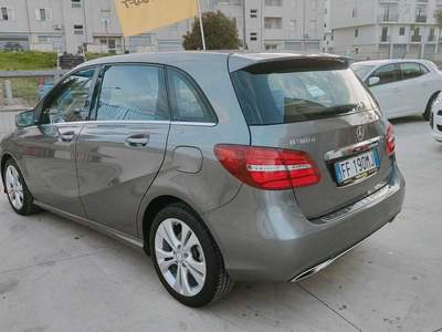 Mercedes-Benz Classe B 180 d