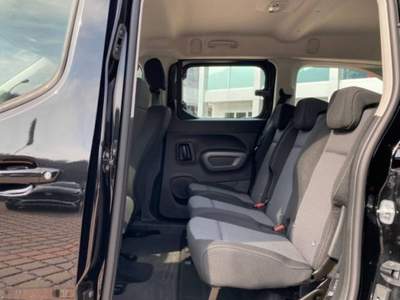 Toyota Proace 1.5D 130 CV S&S Long Lounge Nero usata Castelnuovo Rangone