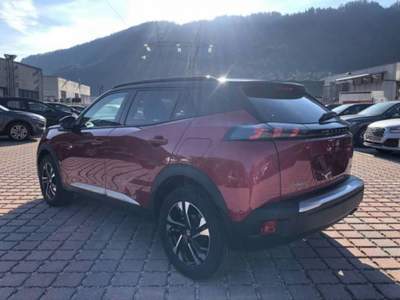 Peugeot 2008 BlueHDi 130 S&S EAT8 GT Rosso usata Castelnuovo Rangone