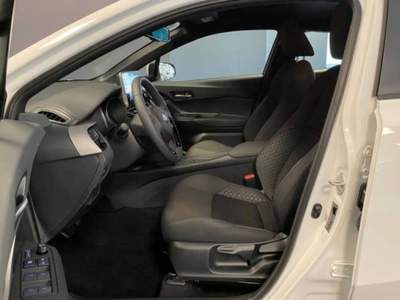 Toyota C-HR 1.8 Hybrid E-CVT Active Bianco usata Castelnuovo Rangone