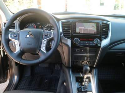 Mitsubishi L200 2.3 D 150CV 4x4 Super Select Aut. Diamond Marrone usata Castelnuovo Rangone