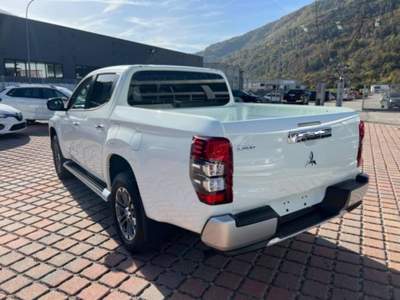 Mitsubishi L200 2.3 D Double Cab 4x4 Super Select P1 Intense 002 Bianco usata Castelnuovo Rangone