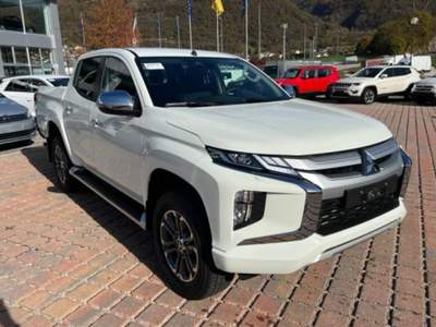 Mitsubishi L200 2.3 D Double Cab 4x4 Super Select P1 Intense 002 Bianco usata Castelnuovo Rangone