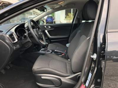 Kia Ceed 1.0 T-GDi 120 CV SW Concept Nero usata Castelnuovo Rangone