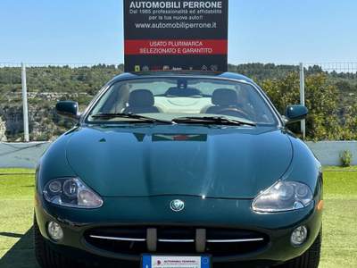 Jaguar XK 4.2 V8 Coupé Verde usata Castellaneta