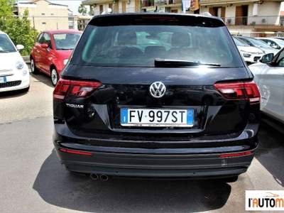 Volkswagen Tiguan  2.0 tdi Business 150cv dsg Nero usata Aci Catena