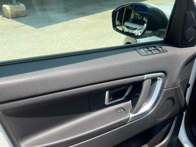 Land Rover Discovery Sport 2.0 eD4 150 CV 2WD HSE Bianco usata Giugliano in Campania
