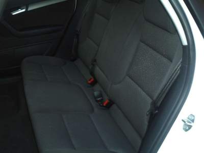 Audi A3 1.6 TDI CR F.AP. Young Edition Bianco usata Sava