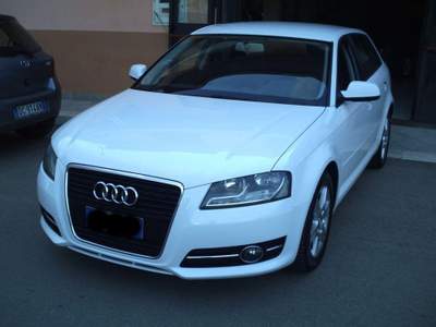 Audi A3 1.6 TDI CR F.AP. Young Edition Bianco usata Sava