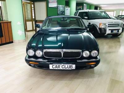 Jaguar XJ8 3.2 cat Verde usata Morano Calabro
