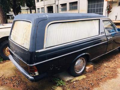 Mercedes-Benz Classe G 230 E Automatik Carro Funebre storico Nero usata Morano Calabro