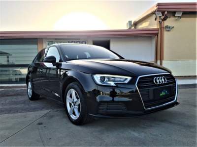 Audi A3 Business 2020 55.000 Km Nero usata Ispica