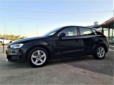 Audi A3 Business 2020 55.000 Km Nero usata Ispica