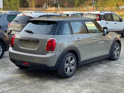 MINI Clubman Mini One 5 porte                                                         Beige usata Valsamoggia