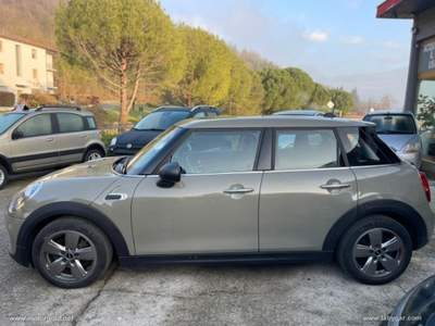 MINI Clubman Mini One 5 porte                                                         Beige usata Valsamoggia