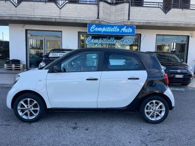 Smart ForFour  1.0 Youngster 71cv c/S.S. GPL Bianco usata Pagani