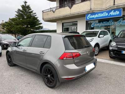 Volkswagen Golf  1.4 tgi Trendline 5p Grigio usata Pagani