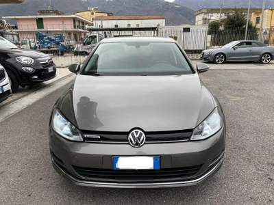 Volkswagen Golf  1.4 tgi Trendline 5p Grigio usata Pagani