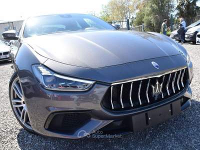 Maserati Ghibli 3.0 Diesel Gransport Grigio usata Montalto di Castro