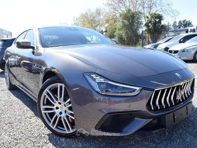 Maserati Ghibli 3.0 Diesel Gransport Grigio usata Montalto di Castro
