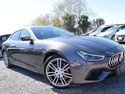 Maserati Ghibli 3.0 Diesel Gransport Grigio usata Montalto di Castro