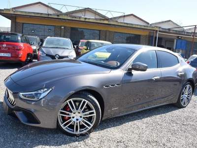 Maserati Ghibli 3.0 Diesel Gransport Grigio usata Montalto di Castro