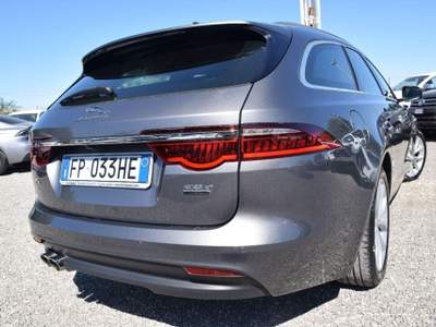 Jaguar XF JAGUAR XF Sportbrake 20d 4X4 AWD 180CV PRESTIGE - AUTOMATICA - NAVI - PELLE - CRUISE - BT - SENSORI - LED - BIXENO - RETROCAMERA   Grigio usata Montalto di Castro
