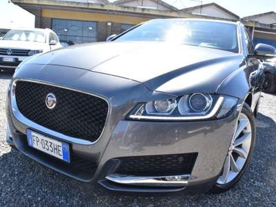 Jaguar XF JAGUAR XF Sportbrake 20d 4X4 AWD 180CV PRESTIGE - AUTOMATICA - NAVI - PELLE - CRUISE - BT - SENSORI - LED - BIXENO - RETROCAMERA   Grigio usata Montalto di Castro