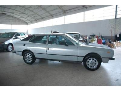 Lancia BetaCoupéSpiderHPE 1.6 Grigio usata CORIANO