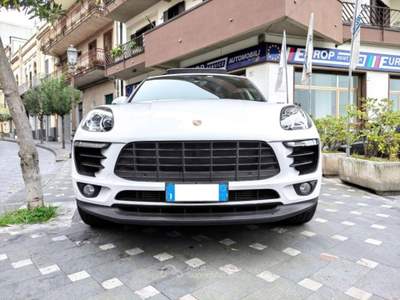 Porsche Macan 3.0d S 250 pdk Bianco usata Zafferana Etnea