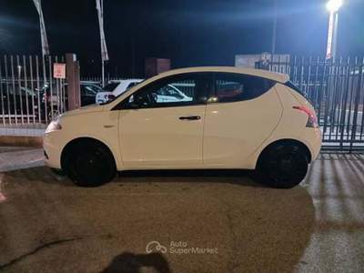 Lancia Ypsilon LANCIA Ypsilon 1.2 69CV gold usata Frosinone