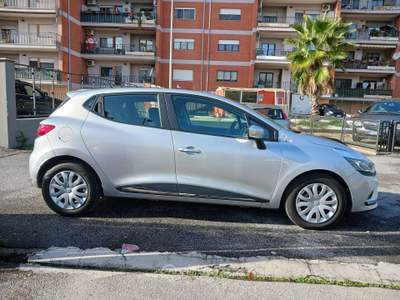 Renault Clio Renault CLIO 1.5 DCI 75CV Argento usata Frosinone