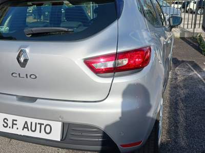 Renault Clio Renault CLIO 1.5 DCI 75CV Argento usata Frosinone