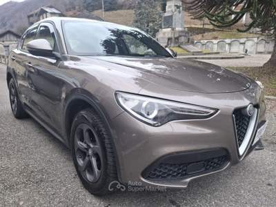Alfa Romeo Stelvio 2.2 Turbodiesel 210 CV AT8 Q4 Executive Marrone usata Varallo