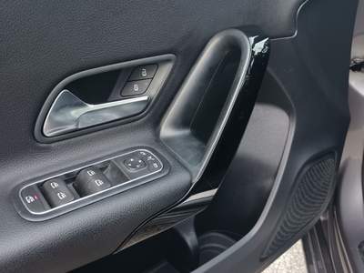 Mercedes-Benz Classe A MERCEDES-BENZ  A 180D  SPORT 116CV AUTOMATICO usata Frosinone
